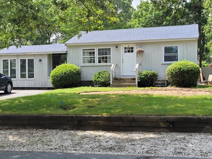Mashpee Cape Cod vacation rental - Bright and Sunny