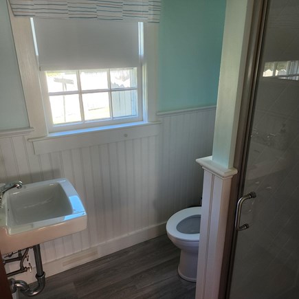 Chatham Cape Cod vacation rental - Bathroom.