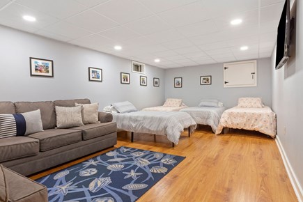 South Dennis Cape Cod vacation rental - Overflow room in basement with twins