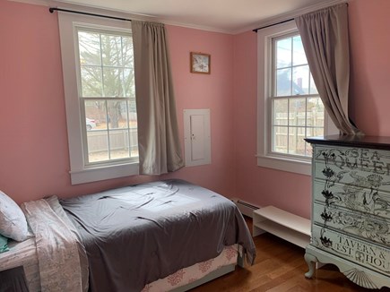 Hyannis Cape Cod vacation rental - Downstairs Bedroom With Twin bed and Trundle Bed