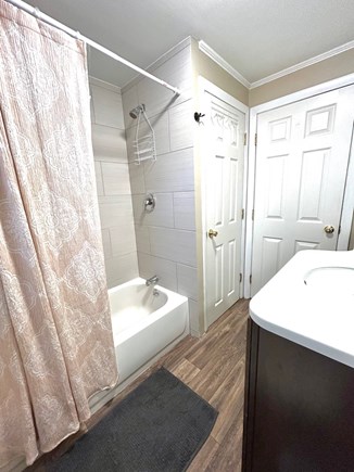 Yarmouth Cape Cod vacation rental - First floor updated bathroom