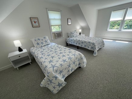 Brewster Cape Cod vacation rental - Bedroom with two twin beds