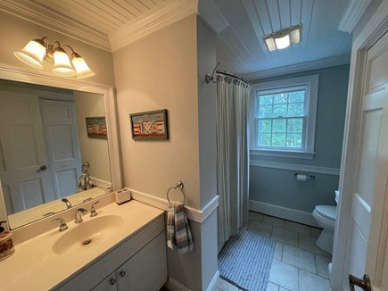 Brewster Cape Cod vacation rental - First floor bath