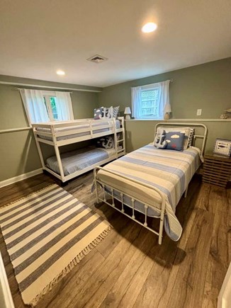 Mashpee, New Seabury Cape Cod vacation rental - Third bedroom with bunk beds and additional twin bed