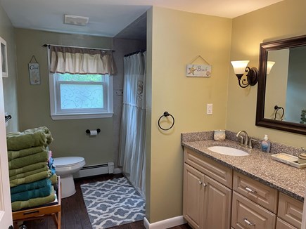 Dennis Port Cape Cod vacation rental - Full bath with tub / shower combo