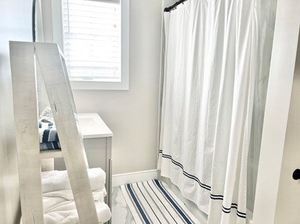 Dennisport Cape Cod vacation rental - Tub And Shower For the Kids. The Sunrise Is Stunning