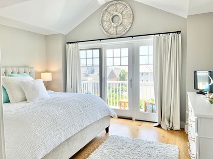 Dennisport Cape Cod vacation rental - Captain's Quarters! King Size Bed and luxurious linens