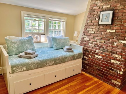 South Yarmouth  Cape Cod vacation rental - Daybed (2nd floor)