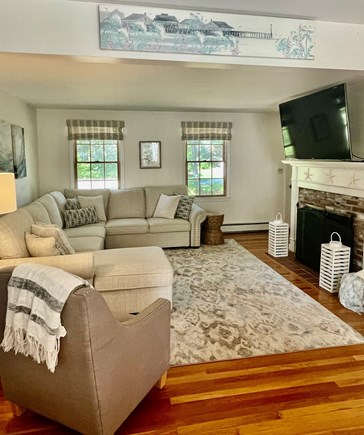 South Chatham Cape Cod vacation rental - Living room