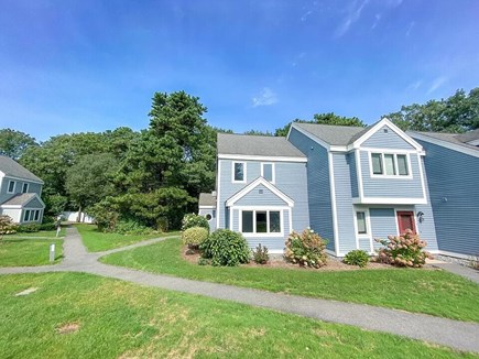 Brewster Cape Cod vacation rental - Picture from the front of building