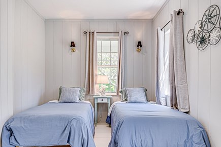 Sandwich Cape Cod vacation rental - Main House - 1st Floor Bedroom (2 twin xls)