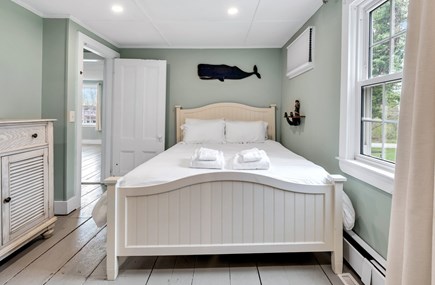 Sandwich Cape Cod vacation rental - Cottage - 1st Floor Bedroom - Queen