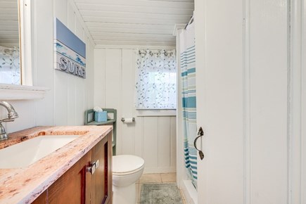 Eastham, Cranberry Cottages Cape Cod vacation rental - Full indoor bathroom