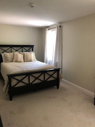 Wellfleet Cape Cod vacation rental - Queen bedroom