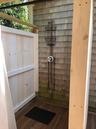 Wellfleet Cape Cod vacation rental - Outdoor shower