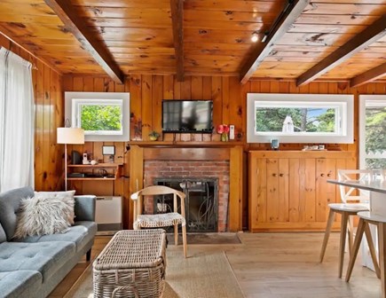 Wellfleet Cape Cod vacation rental - Living Room