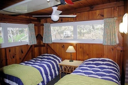 South Wellfleet Cape Cod vacation rental - Twins bedroom