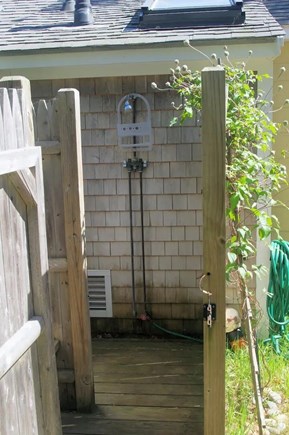 South Wellfleet Cape Cod vacation rental - Outdoor shower