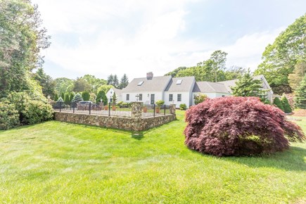 Falmouth Cape Cod vacation rental - Front Yard