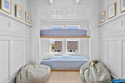 Chatham Cape Cod vacation rental - Bunk room