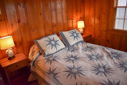 Dennisport   Cape Cod vacation rental - Double bed bedroom