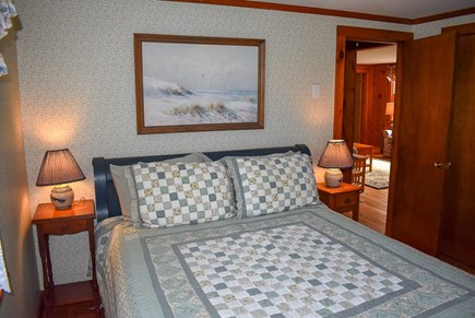 Dennisport   Cape Cod vacation rental - Queen bedroom