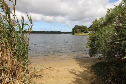 Dennis Cape Cod vacation rental - Landing at end of road