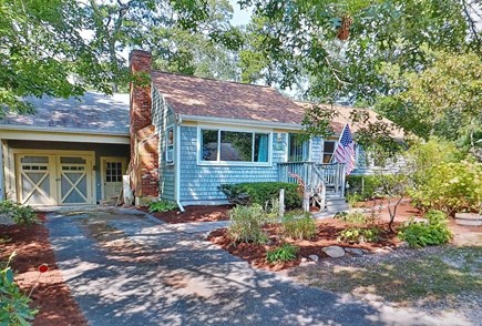 Brewster Cape Cod vacation rental - Front entrance, plenty of parking