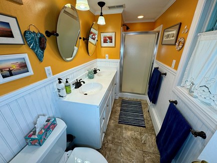 Brewster Cape Cod vacation rental - Primary Bathroom