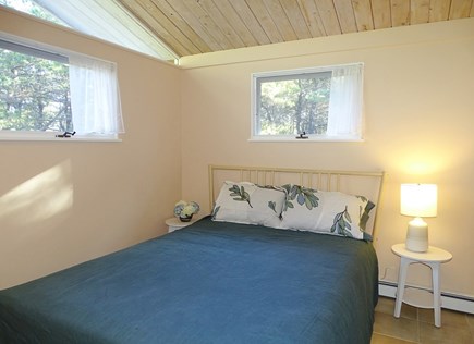 Wellfleet Cape Cod vacation rental - Main floor queen bedroom 