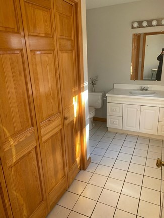 Wellfleet Cape Cod vacation rental - Primary bathroom