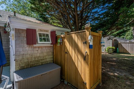 Eastham, Cranberry Cottages Cape Cod vacation rental - Outdoor shower