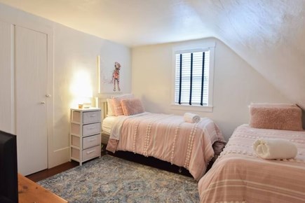 The Brewster Salt House Cape Cod vacation rental - Bed #4 - 2 twin beds on 2nd level