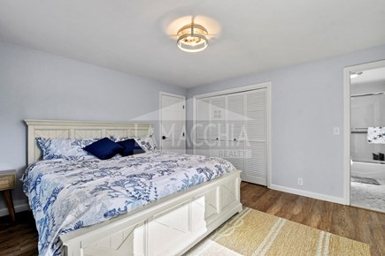 Dennis Port Cape Cod vacation rental - Bed