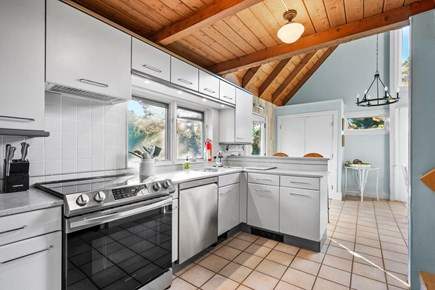 Eastham Cape Cod vacation rental - Full Kitchen