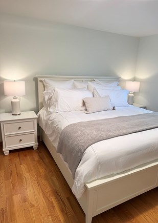 HarwichPort Cape Cod vacation rental - Master Upstairs Bedroom (king)