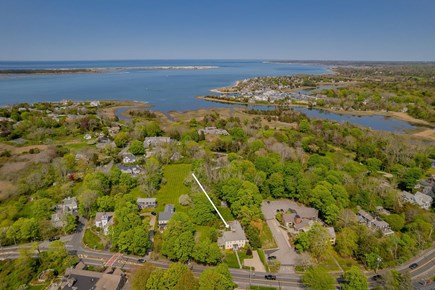 Barnstable Village Cape Cod vacation rental - Fantastic location - sidewalk stroll to dining, shopping & beach