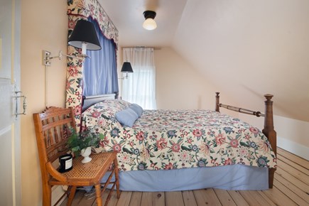 Dennis Cape Cod vacation rental - Canopy Room