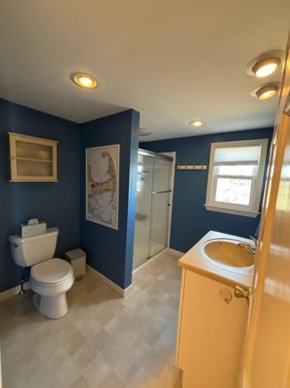 Yarmouth Cape Cod vacation rental - Second floor full bathroom.