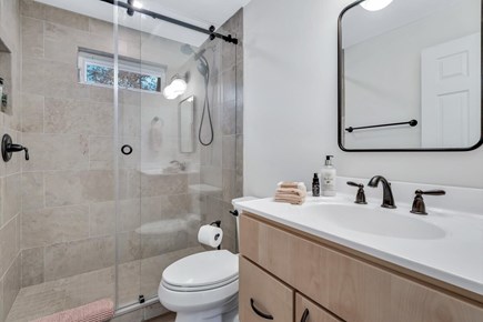 Eastham Cape Cod vacation rental - Full bathroom