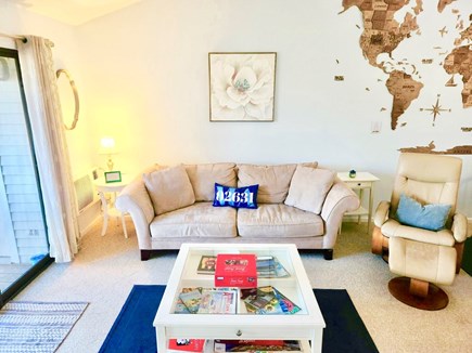 Brewster, Ocean Edge Cape Cod vacation rental - Our living room with AC, a smart TV and a pullout couch