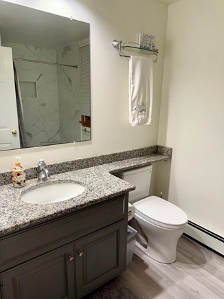 Harwich Cape Cod vacation rental - Top floor full bath