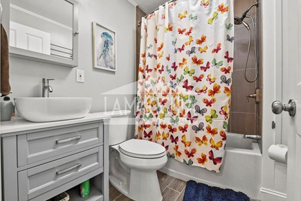 Onset MA vacation rental - Bathroom