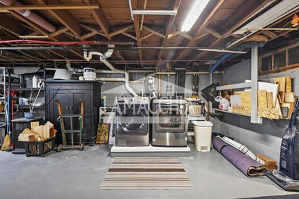 Onset MA vacation rental - Laundry in basement