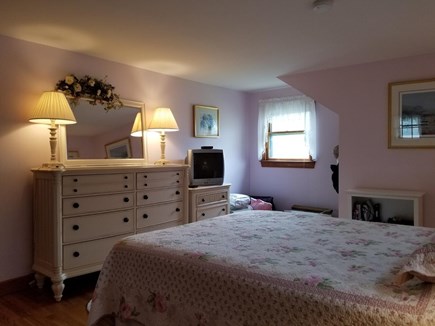 Chatham Cape Cod vacation rental - King Room