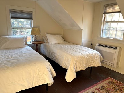 Brewster Cape Cod vacation rental - Twin beds second floor