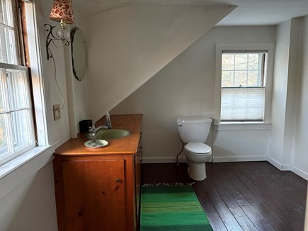 Brewster Cape Cod vacation rental - Upstairs bathroom