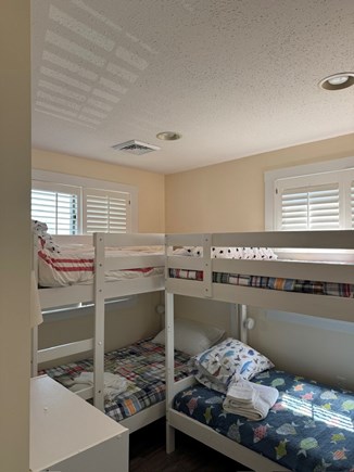 Barnstable Village Cape Cod vacation rental - Bunk Room Sleeps 4
