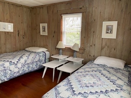 Dennis Cape Cod vacation rental - 2 Twin option