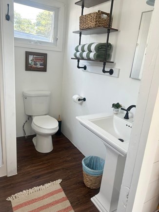 Dennis Port Cape Cod vacation rental - Bathroom